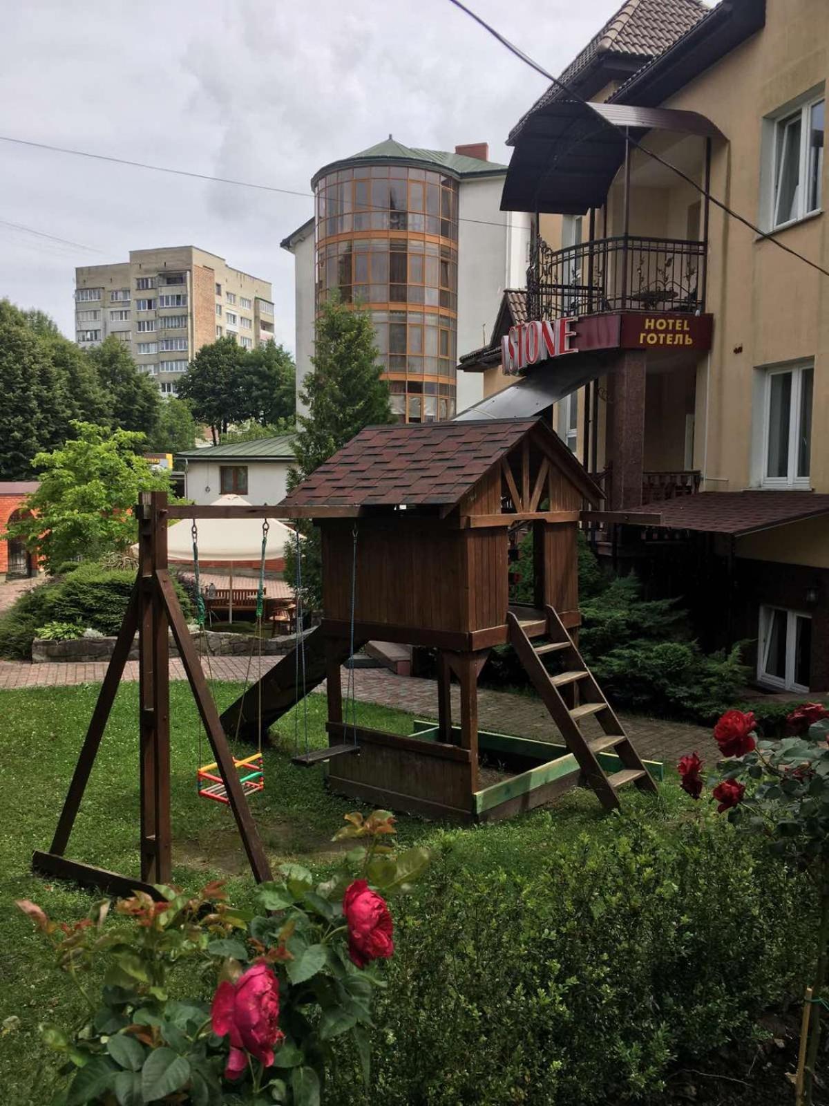 Hotel Red Stone Truskawez Exterior foto