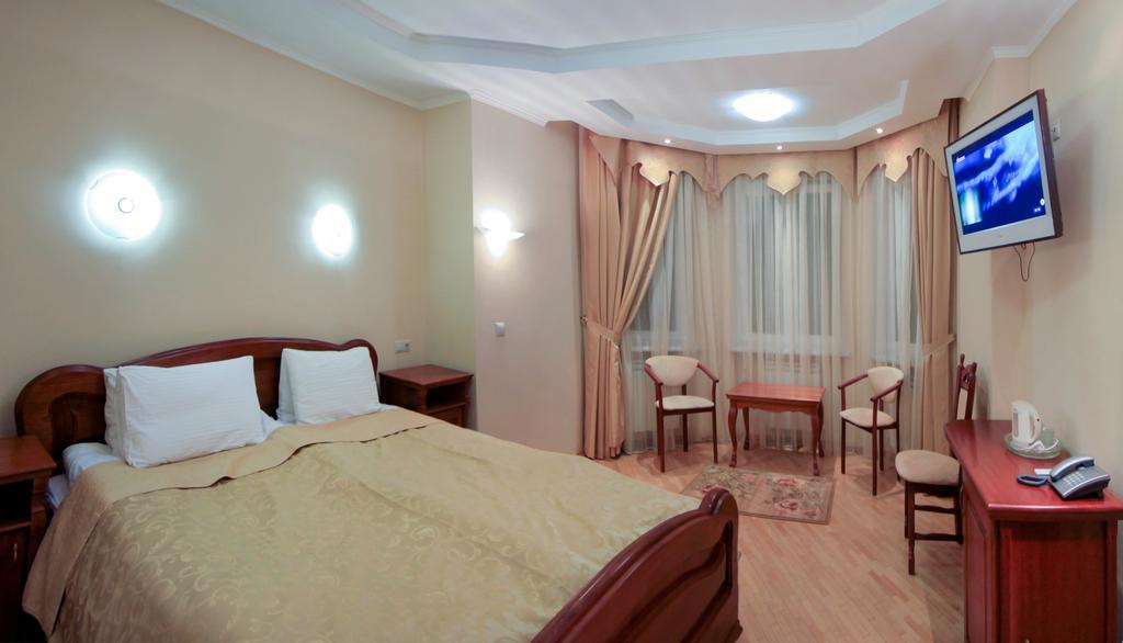 Hotel Red Stone Truskawez Exterior foto